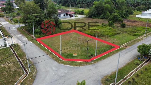 Tanah Lot Corner Depan Padang Di Desa Seri Iskandar Untuk Dijual 1