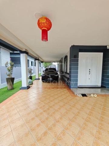 Polarwood Double Storey Semi D Good Condition For Sale 1