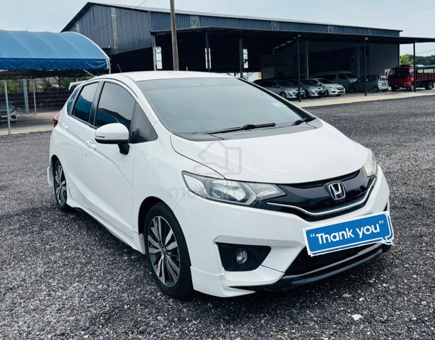 2014 Honda JAZZ 1.5 V (A) - 1