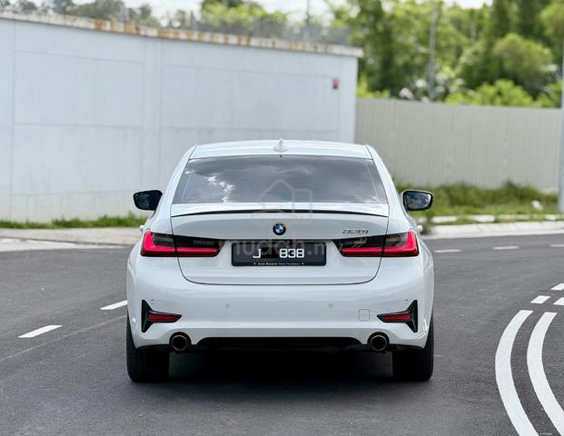 2021 BMW 320i SPORT Driving Assist Pack 2.0L (A) - 3