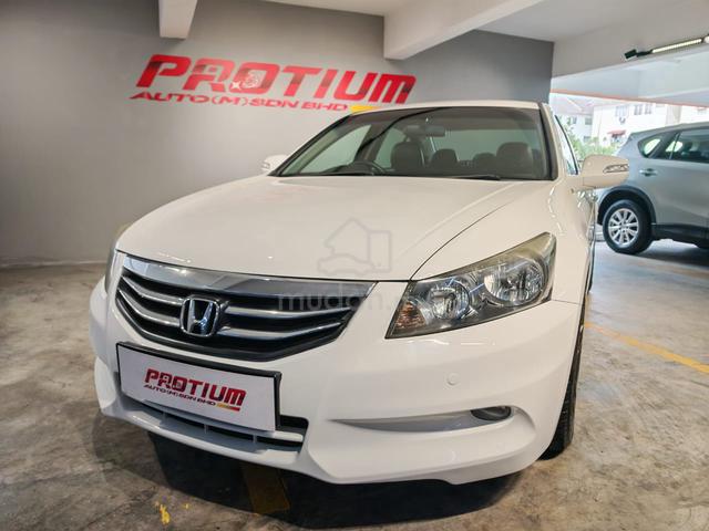 2012HondaAccord HighSpec2.0(A)B/ListBolehLoanKedai - 2