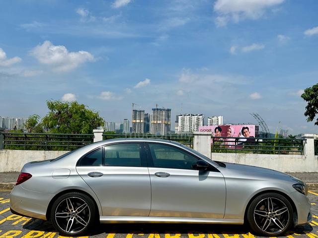 SUNROOF💥2020 Mercedes Benz E350 AMG LINE 2.0L - 4