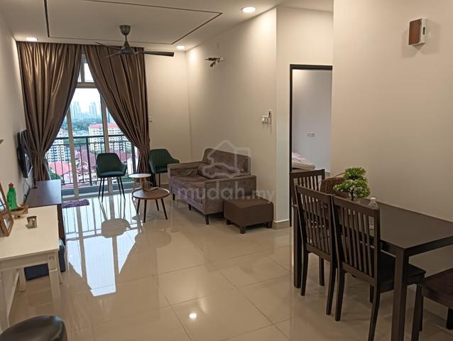 Trellis Residences 1