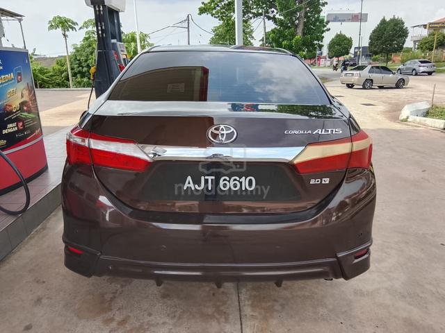 2013 Toyota COROLLA ALTIS 1.8 E FACELIFT (A) - 2