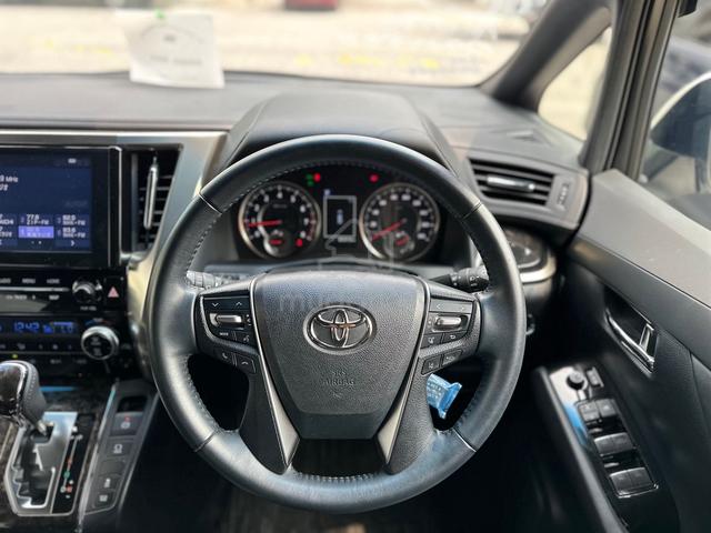 2022 Toyota ALPHARD 2.5 S TYPE GOLD III (A) - 4