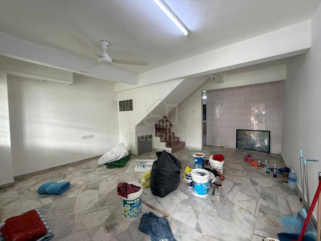 Menjalara 62B Double Storey for Rent 1