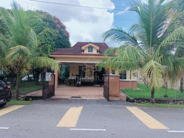 CORNER CHEAPEST Bungalow Taman Tuanku Jaafar TTJ Senawang Seremban 1