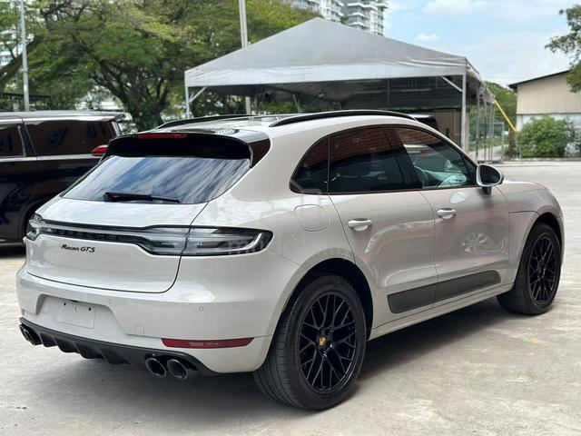 2021 Porsche MACAN GTS 3.0L (A) - 2
