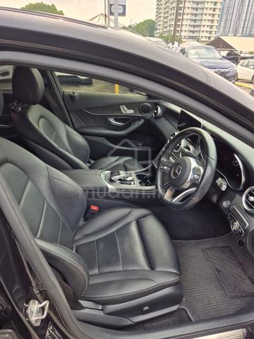 2020 Mercedes-Benz c200 AMG 2.0 - 5