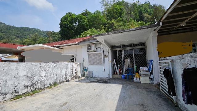 [ CHEAPEST CHEAPEST CHEAPEST ] below market price | 1 sty terrace -HK 1