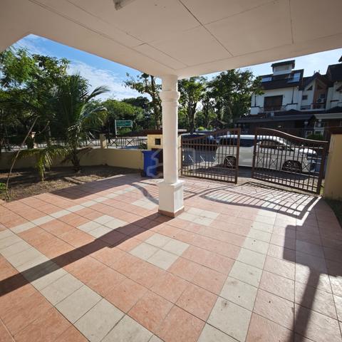 Double storey Link house CORNER LOT Bukit Subang Elmina 1