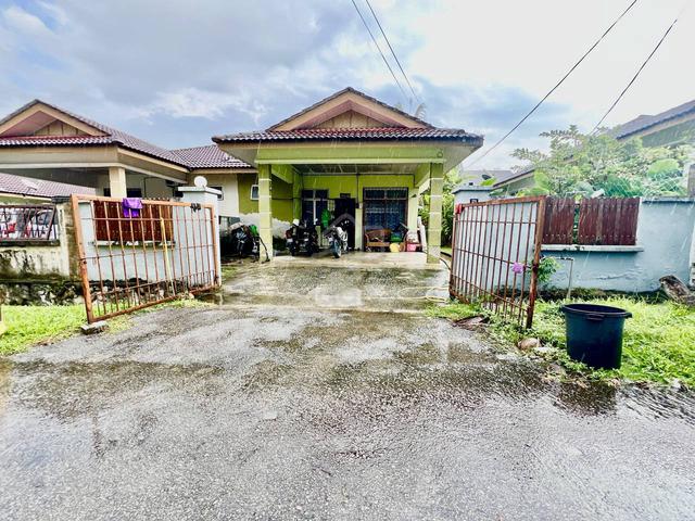 [ HARGA MURAH ] Single Storey Semi-D Desa Sinar Salak, Salak Tinggi 1