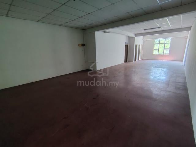 FACING AMJ! Shop Lot Taman Cheng Mutiara  2nd Floor 1