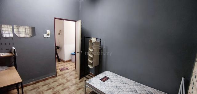 Bilik sewa/Rumah sewa untuk lelaki sahaja 1