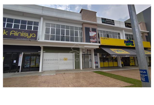Ground floor (sebelah payung mart) di desa moccis U17 sungai buloh 1