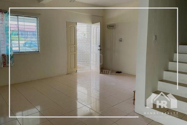 Keningau Villa 2 storey terrace house | Tmn Mdk | Golf Club | Apin 1