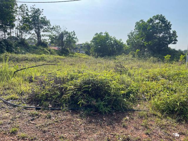 Lot di Jln Ladang di Kg Jaya Setia Bestari Jaya Selangor utk di Jual 1