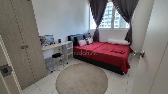Medium Room 1