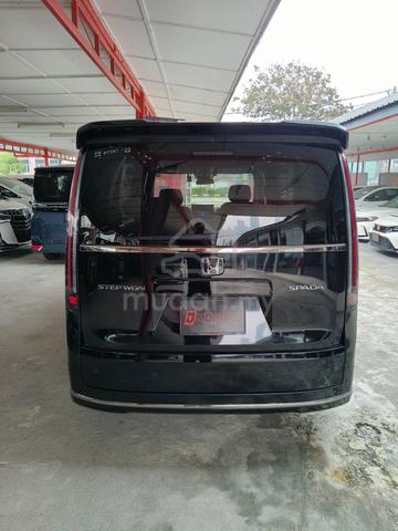 Honda STEPWAGON 1.5 Spada (A) - 4