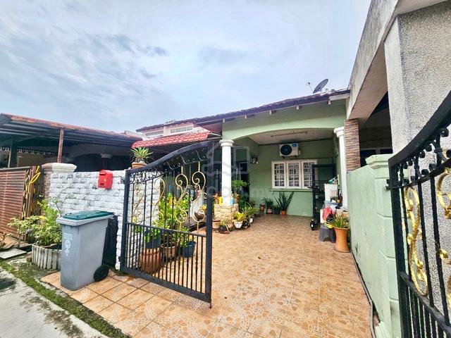 Teres Setingkat Taman Tasik Utama Ayer Keroh Melaka Unit Bumi Lot 1