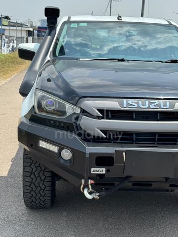 2021 Isuzu D-MAX 1.9 STANDARD MT MY21 (M) - 4