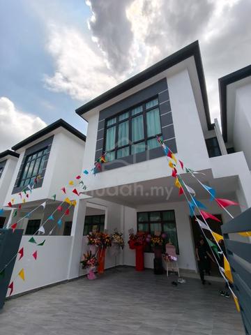 ChengšRumah Teres 2Tingkat Freehold 1