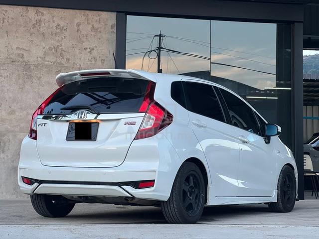 2021 Honda JAZZ 1.5 E FL (A)GK FLRS WITH SPORT RIM - 5
