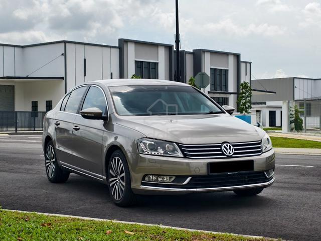 {2015}Volkswagen PASSAT 1.8 TSI (A) Car King F/Lon - 1
