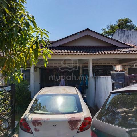 Move-In Ready Terrace House for Rent | Taman Greenview, Pasir Panjang 1
