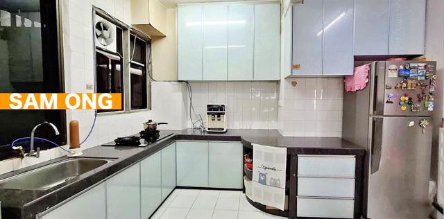 Vista Condominium 1