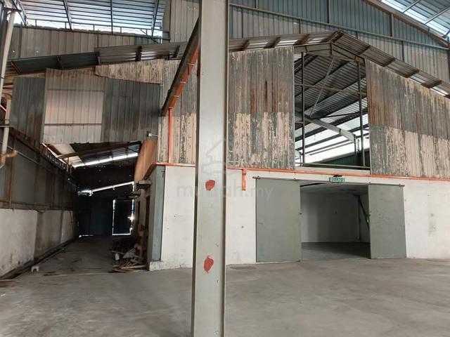 Ipoh Kawasan Perindustrian lahat/ Pengkalan 2 Detached Warehouse for 4