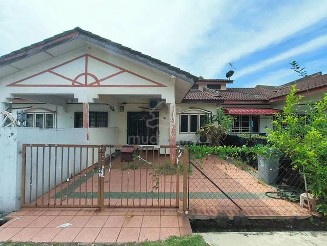 Taman Merak Mas Single Storey Terrace House 1