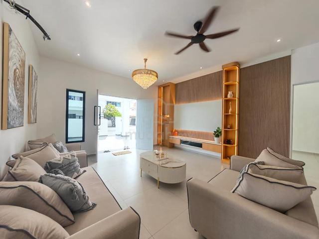 Brand New Freehold Bungalow @ Ujong Pasir | 5R5B | Corner Lot 1
