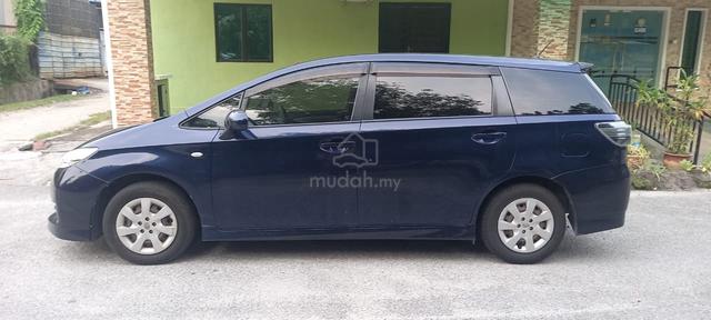 2011 Toyota WISH 1.8 X (A) - 5