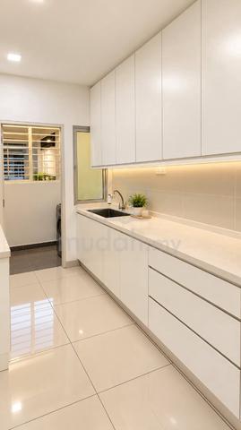 Savanna Executive Suite @ Southville City 1
