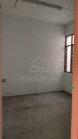 Rumah rakyat untuk dijual 1