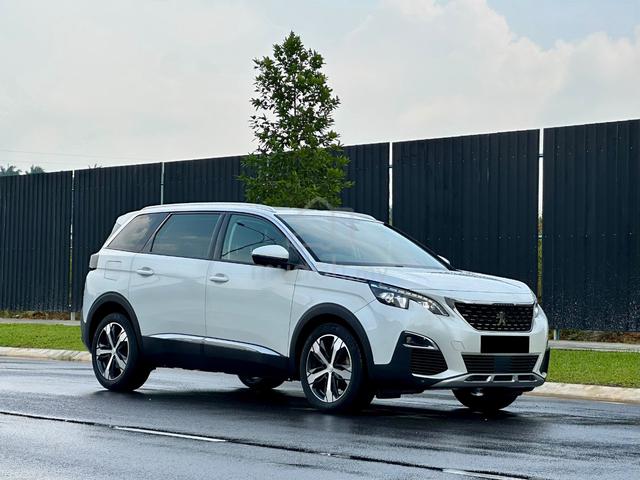 PEUGEOT 5008 1.6 ALLUREiš„FULL LOANā
OVERLOANā
- 1
