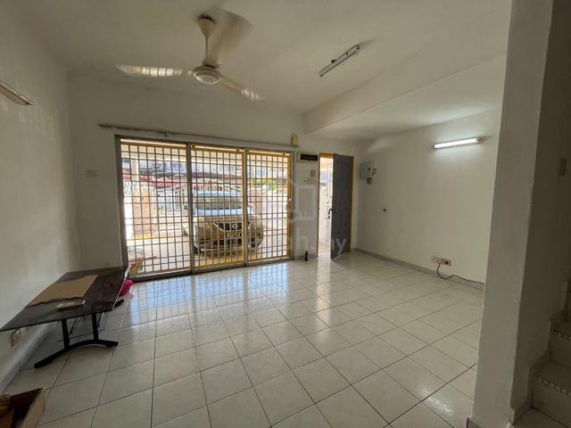 Cheras Damai Perdana 2 Storey Terrace House- Auto Gate, Semi-Furnished 1