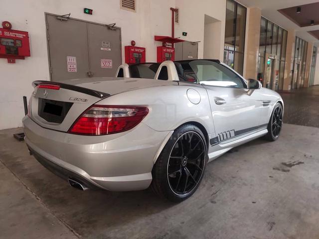 2011 Mercedes Benz SLK200 AMG SPORT EDITION - 5