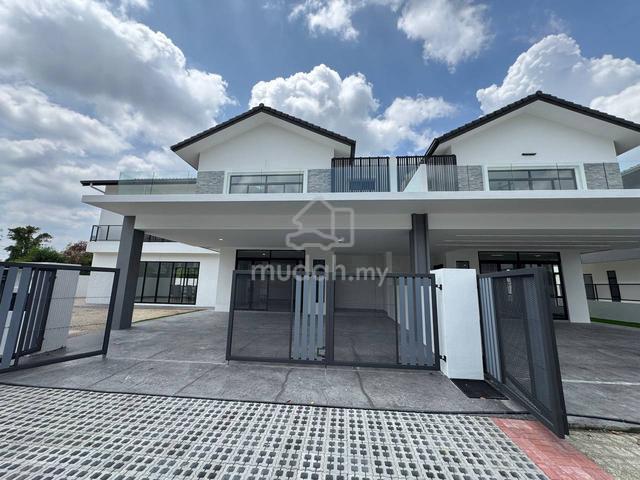 【Last Unit】Corner Lot 37x90 2 Storey Last Unit near KLIA 15min 1