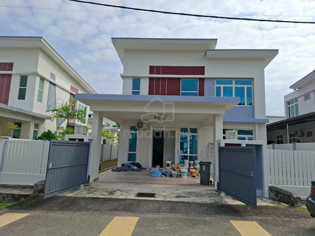 Senawang Perdana 1.5-storey Bungalow Fully Renovated for Sale 1