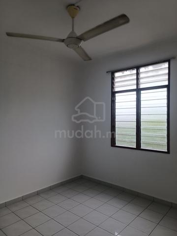 2nd floor office Taman Kem 1