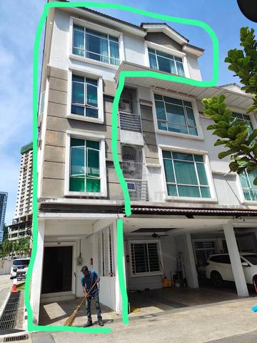 4 Storey Terrace Townhouse, Taman Suria Vista, 11060 Paya Terubong 1