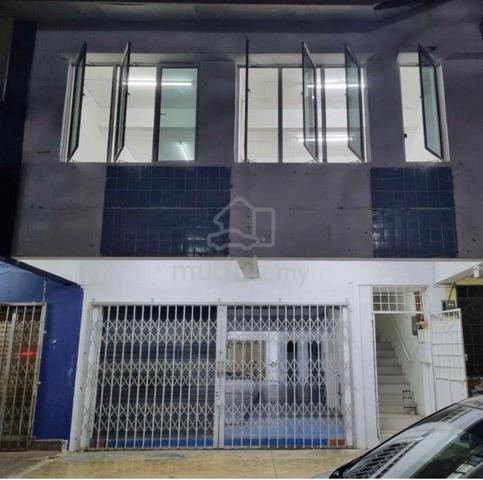【facing main road】 2 Storey Shoplot, Jalan Bunga Kertas, Bukit Sentosa 1