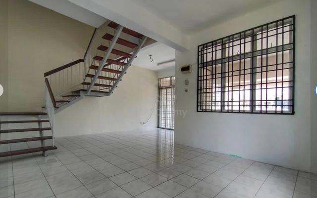 Full Loan 2 Storey Lestari Putra 7 (20X70Sf ) Landed below 500k 1