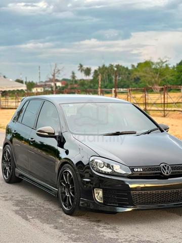 2011 Volkswagen GOLF 1.4 (A) - 1