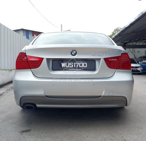 BMW 320i - 5