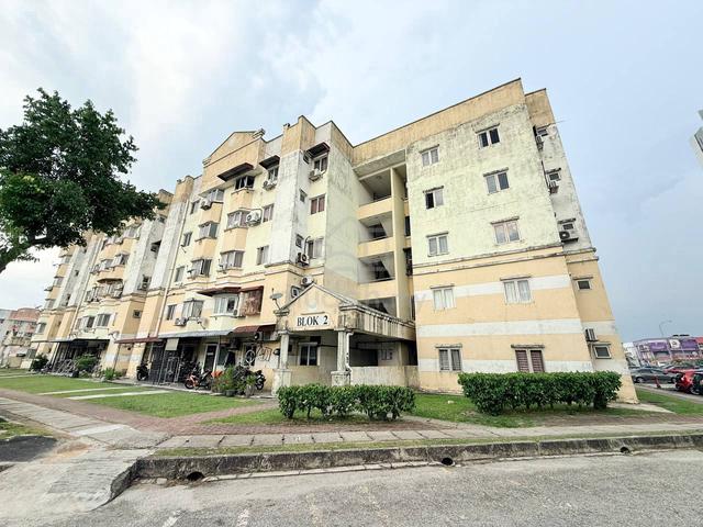 Pangsapuri Mutiara Subang 1