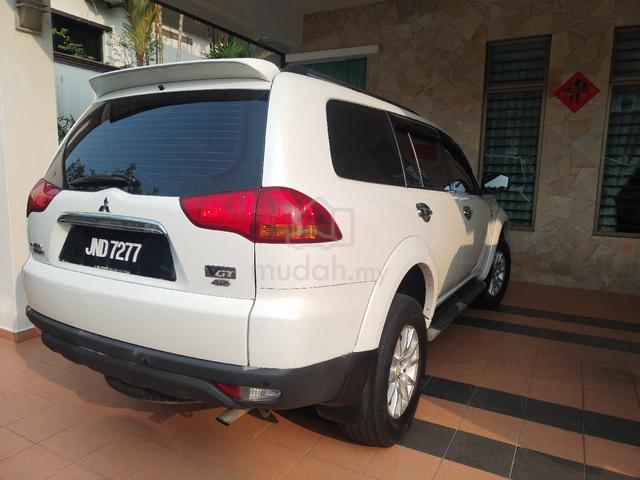 2011 Mitsubishi PAJERO 2.5 SPORT VGT KH4WGYPZR (A) - 2