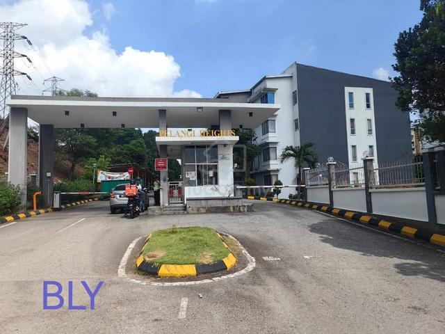 Pelangi Court 1